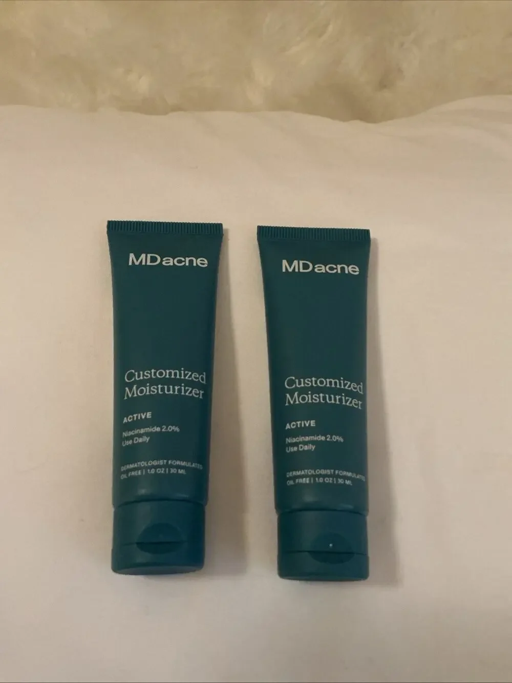 2 MDacne Facial Moisturizer with Niacinamide 2% Oil-Free Daily Hydrating & Sooth